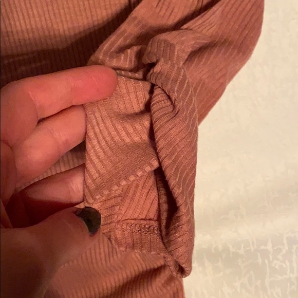 Tunic - Picture 3 of 4